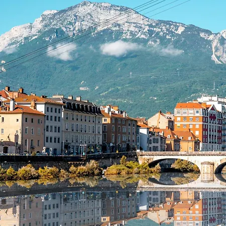 Appartement Vue Sur La Bastille Appt Calme Et Cosy Grenoble
